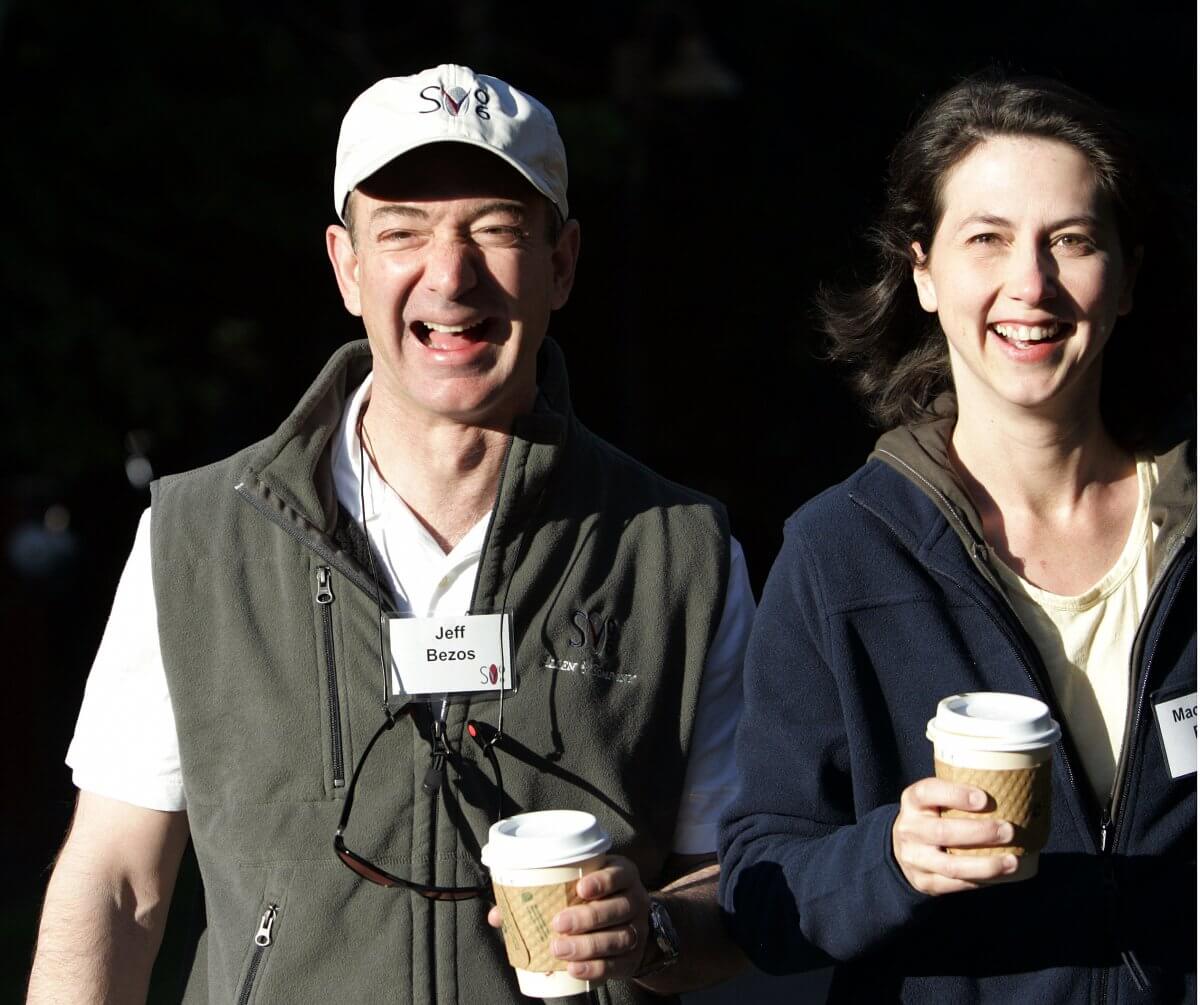 bezos-wife